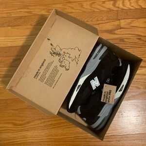 New Balance - Men's Sneakers in M99 1EKS Made in UK